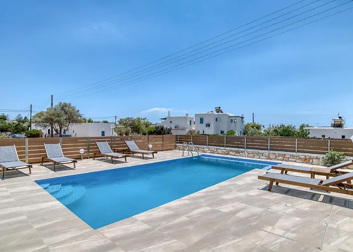 Ippocampos Seaside Serenity - Unwind At Paros Poolside Retreats