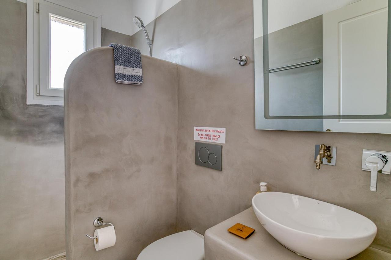 Apartment Ippocampos Seaside Serenity - Unwind At Paros Poolside Retreats