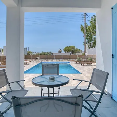 Ippocampos Seaside Serenity - Unwind At Paros Poolside Retreats Alikí Exterior foto