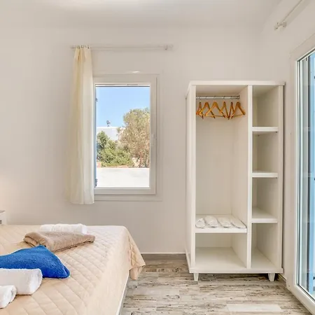 Ippocampos Seaside Serenity - Unwind At Paros Poolside Retreats Alikí Exterior foto
