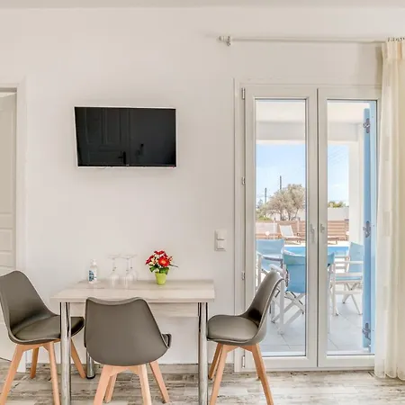 Ippocampos Seaside Serenity - Unwind At Paros Poolside Retreats Alikí Exterior foto