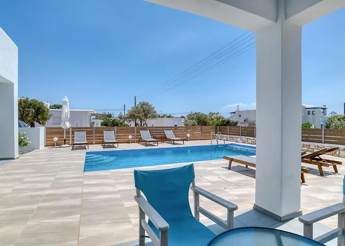 Ippocampos Seaside Serenity - Unwind At Paros Poolside Retreats