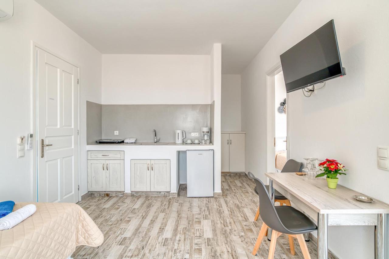 Ippocampos Seaside Serenity - Unwind At Paros Poolside Retreats Apartment Aliki (Paros)