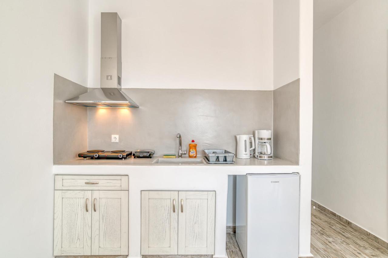 Ippocampos Seaside Serenity - Unwind At Paros Poolside Retreats * Alikí